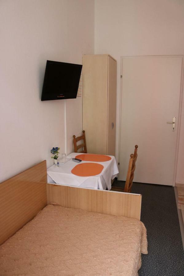 Pension Reimer Vienna Exterior photo